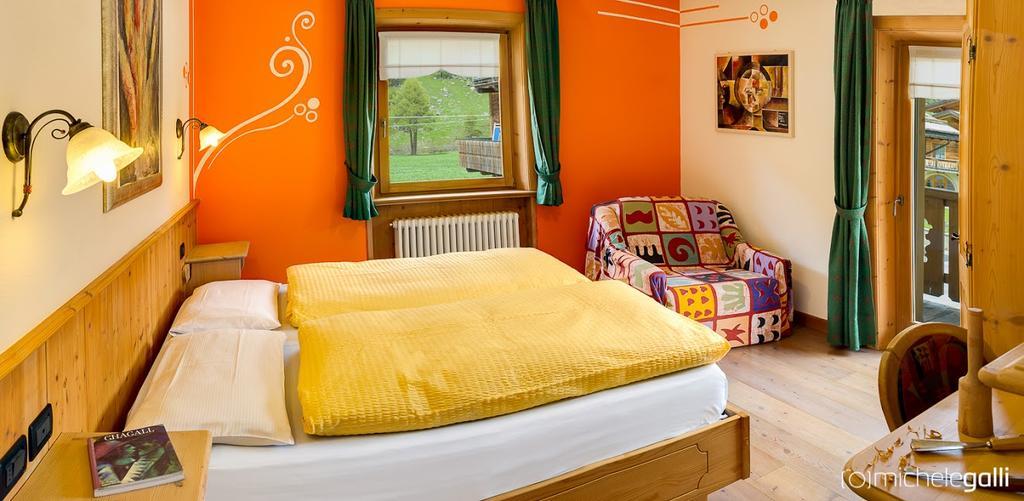 Art Apartments Casa Lapis Livigno Chambre photo